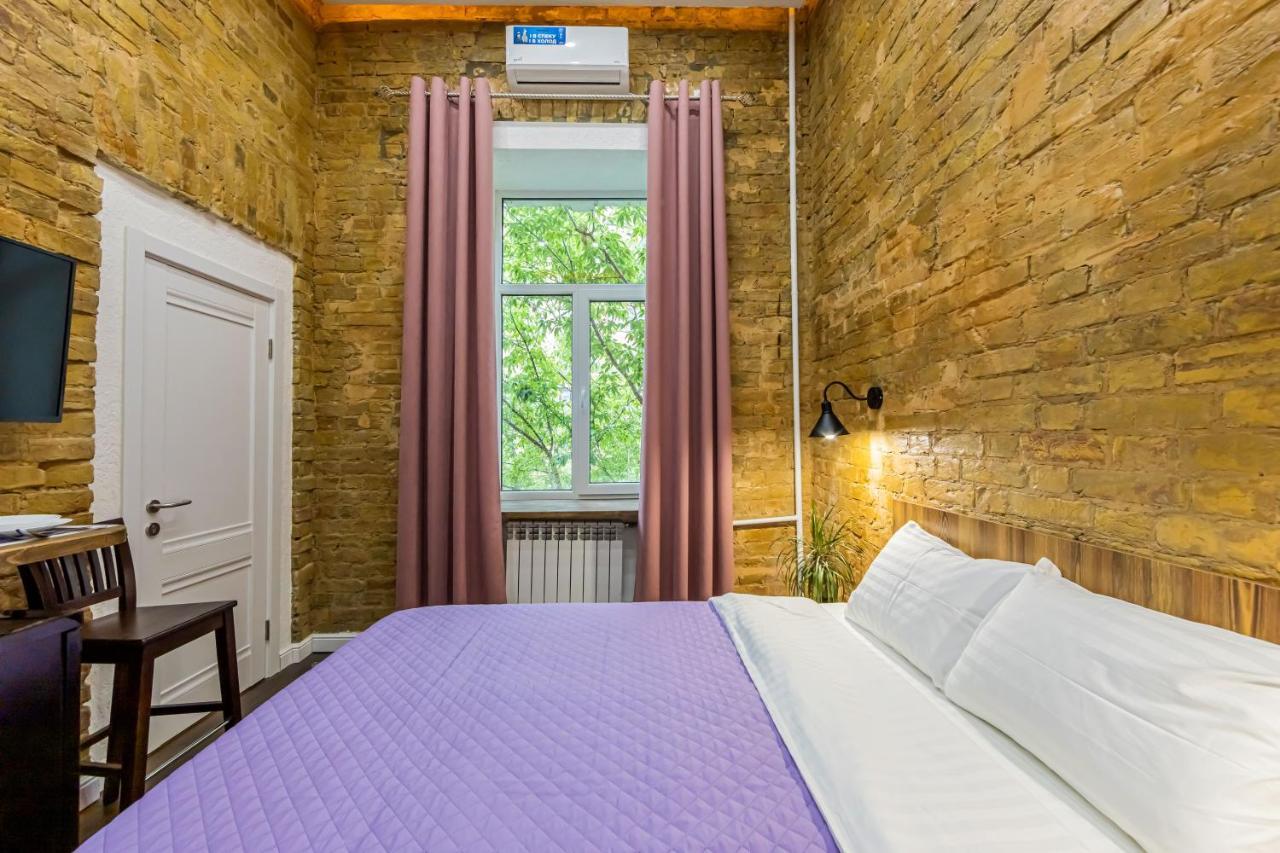 Kyiv Brown Loft Lejlighed Eksteriør billede