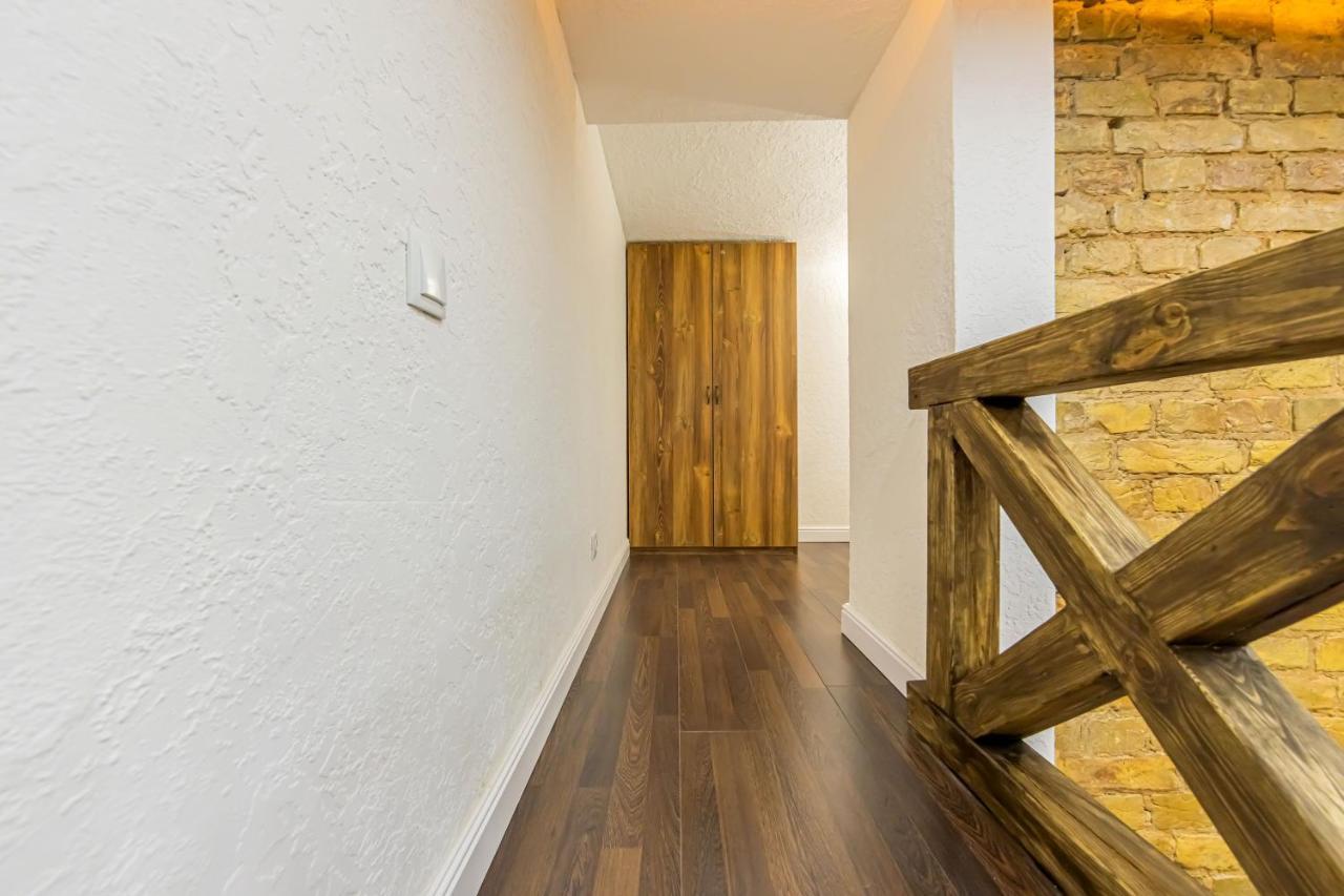 Kyiv Brown Loft Lejlighed Eksteriør billede